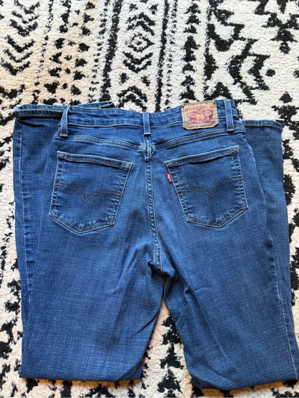 Levi's Women's Dark Blue boot cut Jeans
